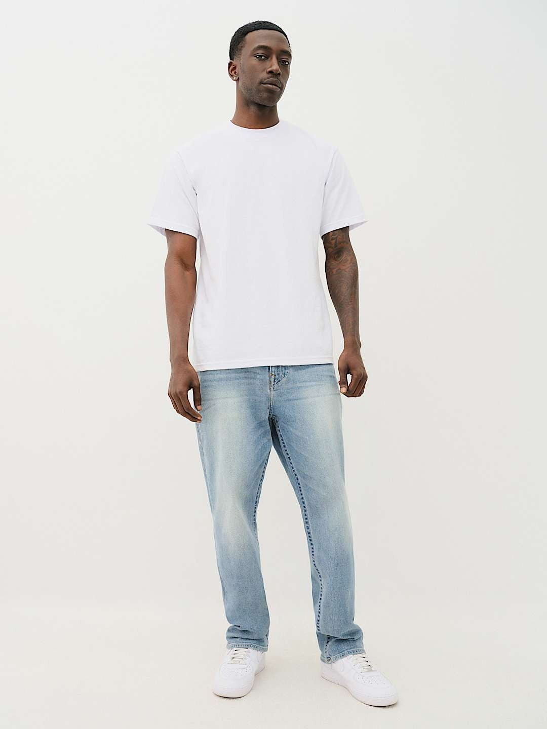 True Religion Men SN Bobby Oversized Fit Medium Wash Jeans