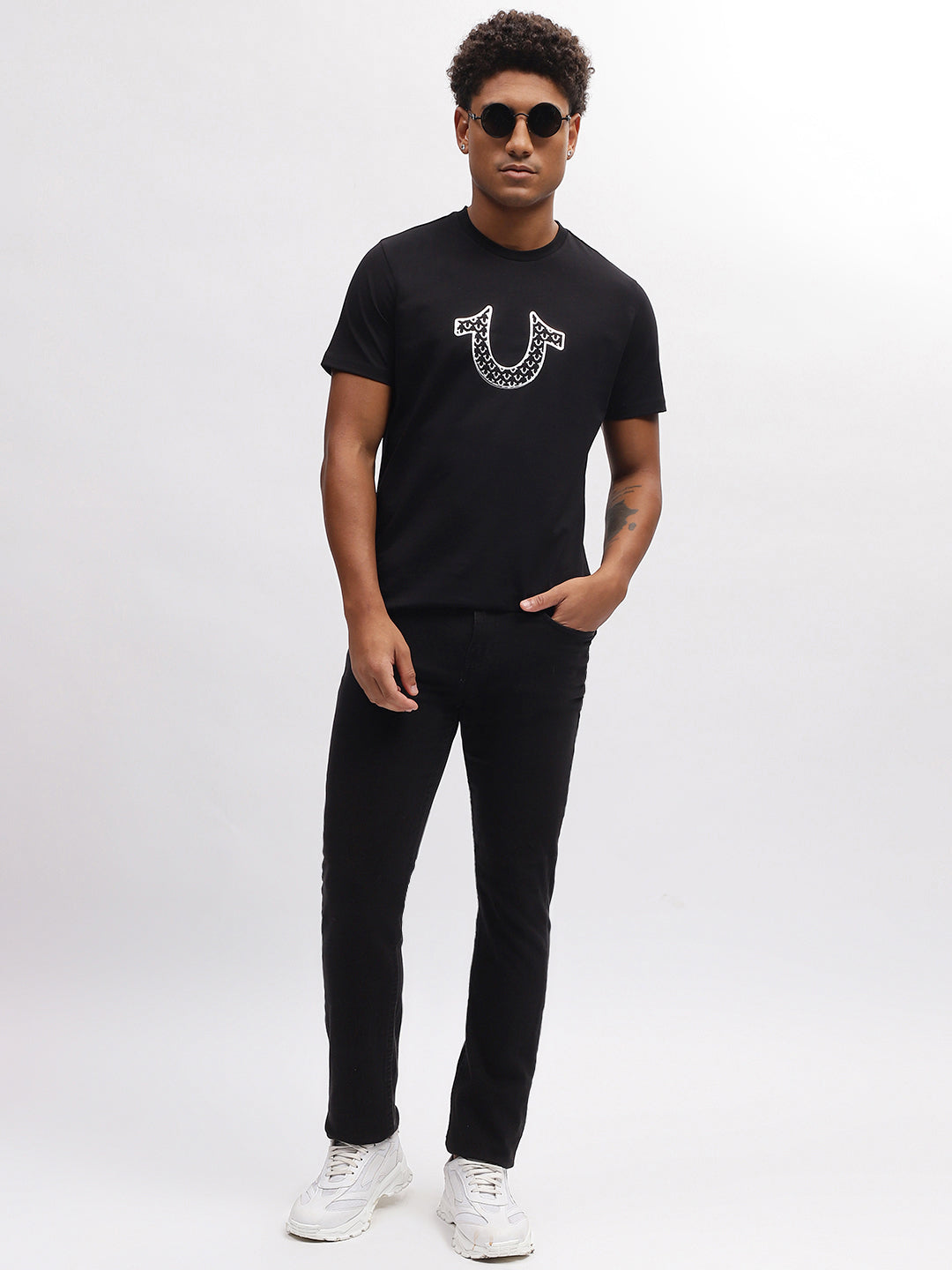 True Religion Men Black Solid Round Neck Short Sleeves T-Shirt