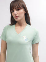 True Religion Women Green Solid V Neck Short Sleeves T-shirt