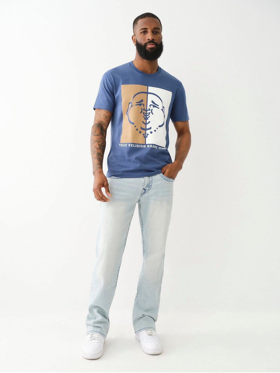 True Religion Men BIG T Billy Bootcut Fit Light Wash Jeans