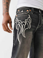 True Religion Men BIG T Billy Bootcut Fit Pure Cotton Mid Rise Jeans