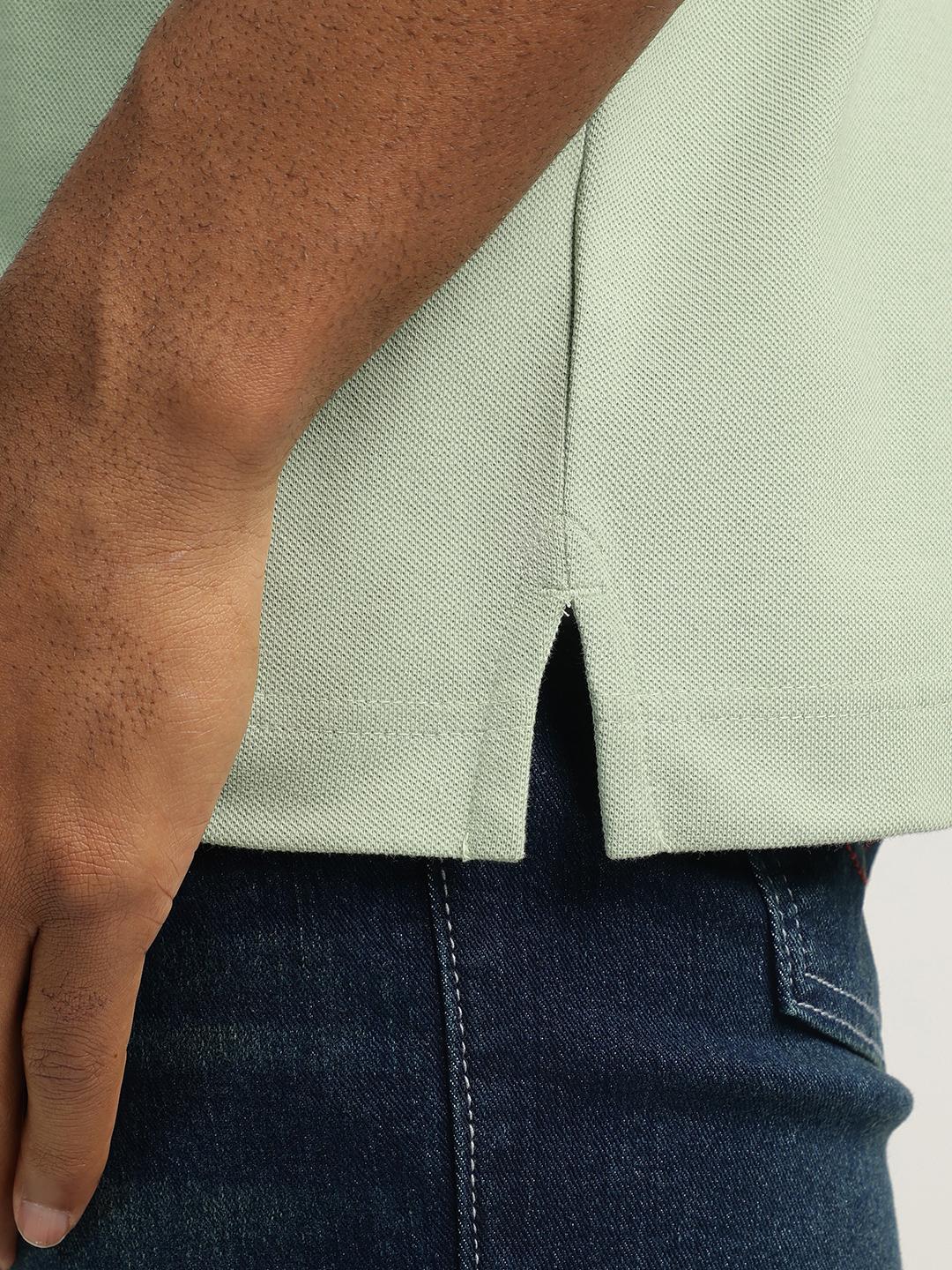 True Religion Men Green Solid Collared Short Sleeves Polo Tshirt