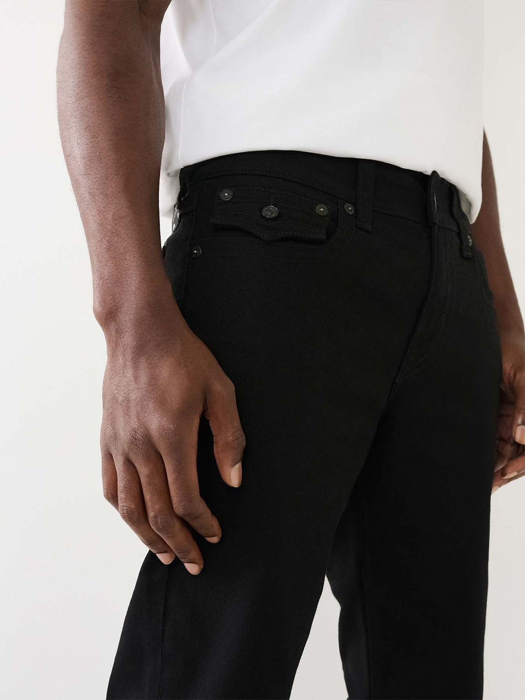 True Religion Men Black Straight Fit Solid Sn Ricky Jeans