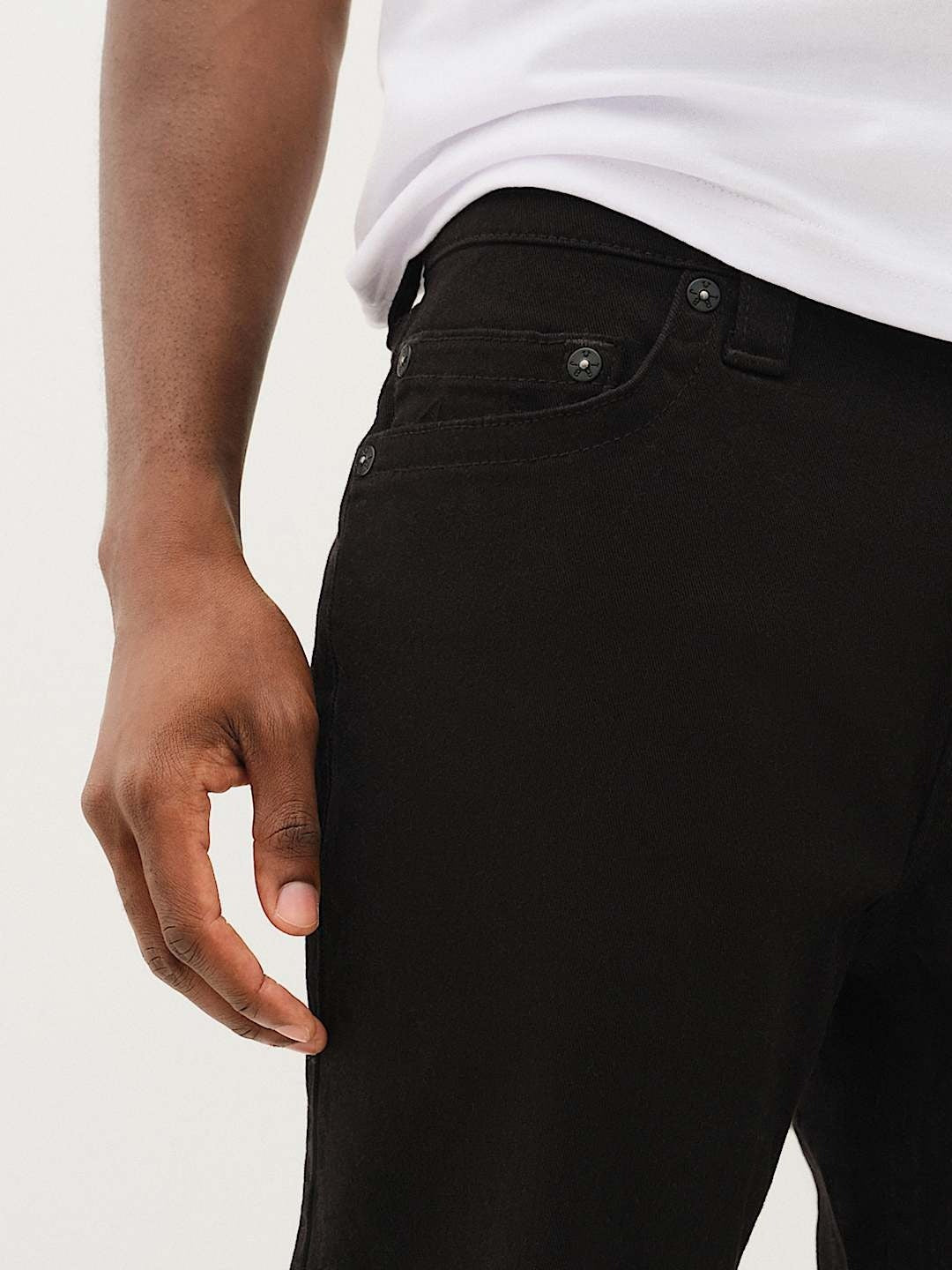 True Religion Men Black Skinny Fit Solid Jeans
