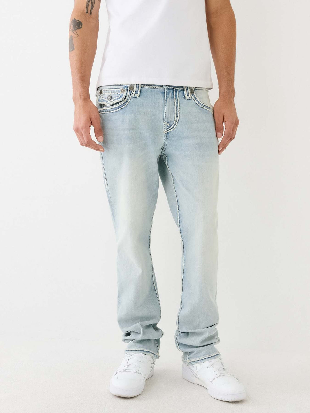 True Religion Men Blue Solid Straight Fit Mid-Rise Jeans