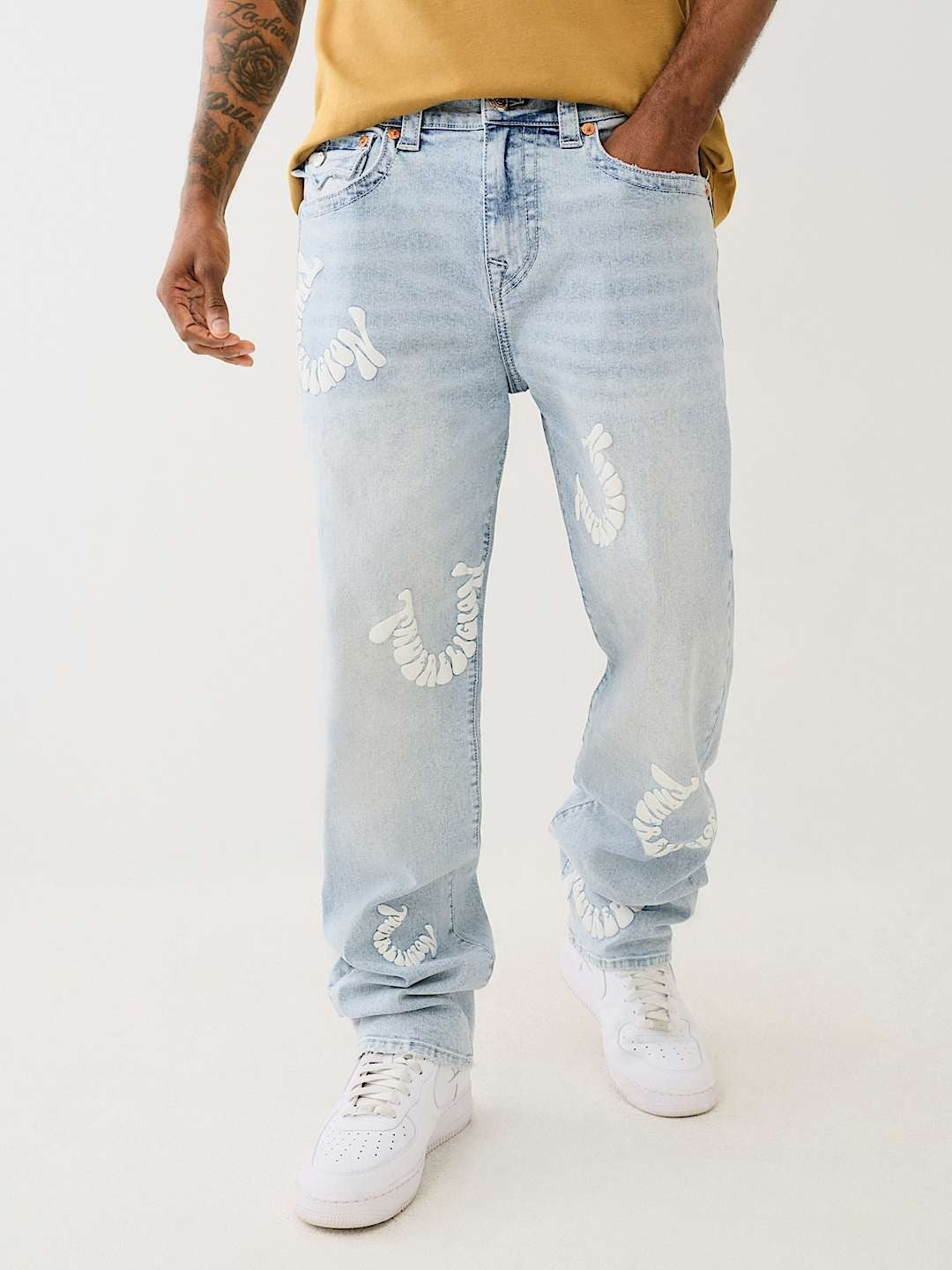 True Religion Men Blue Oversize Straight Fit Washed Jeans