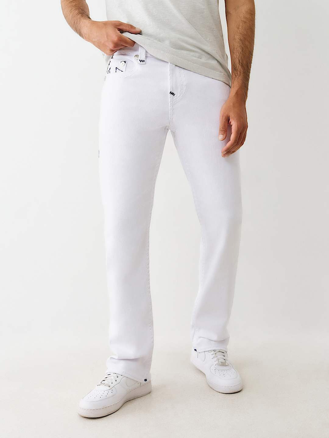 True Religion Men White Straight Fit Solid Super T Ricky Jeans