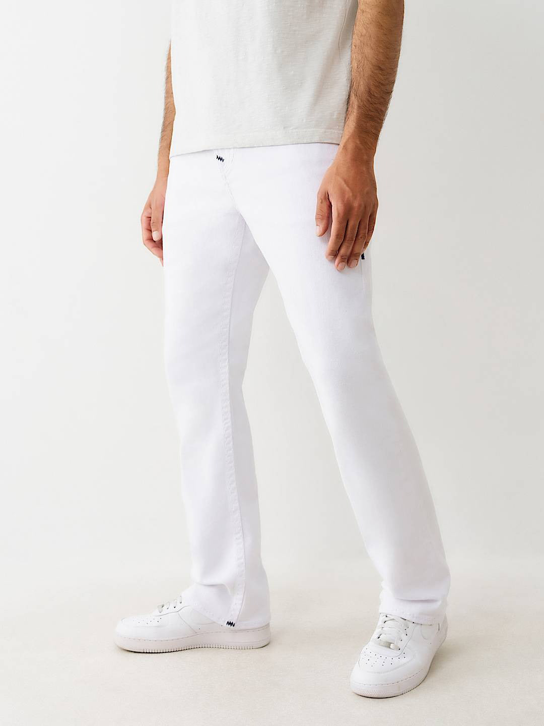 True Religion Men White Straight Fit Solid Super T Ricky Jeans
