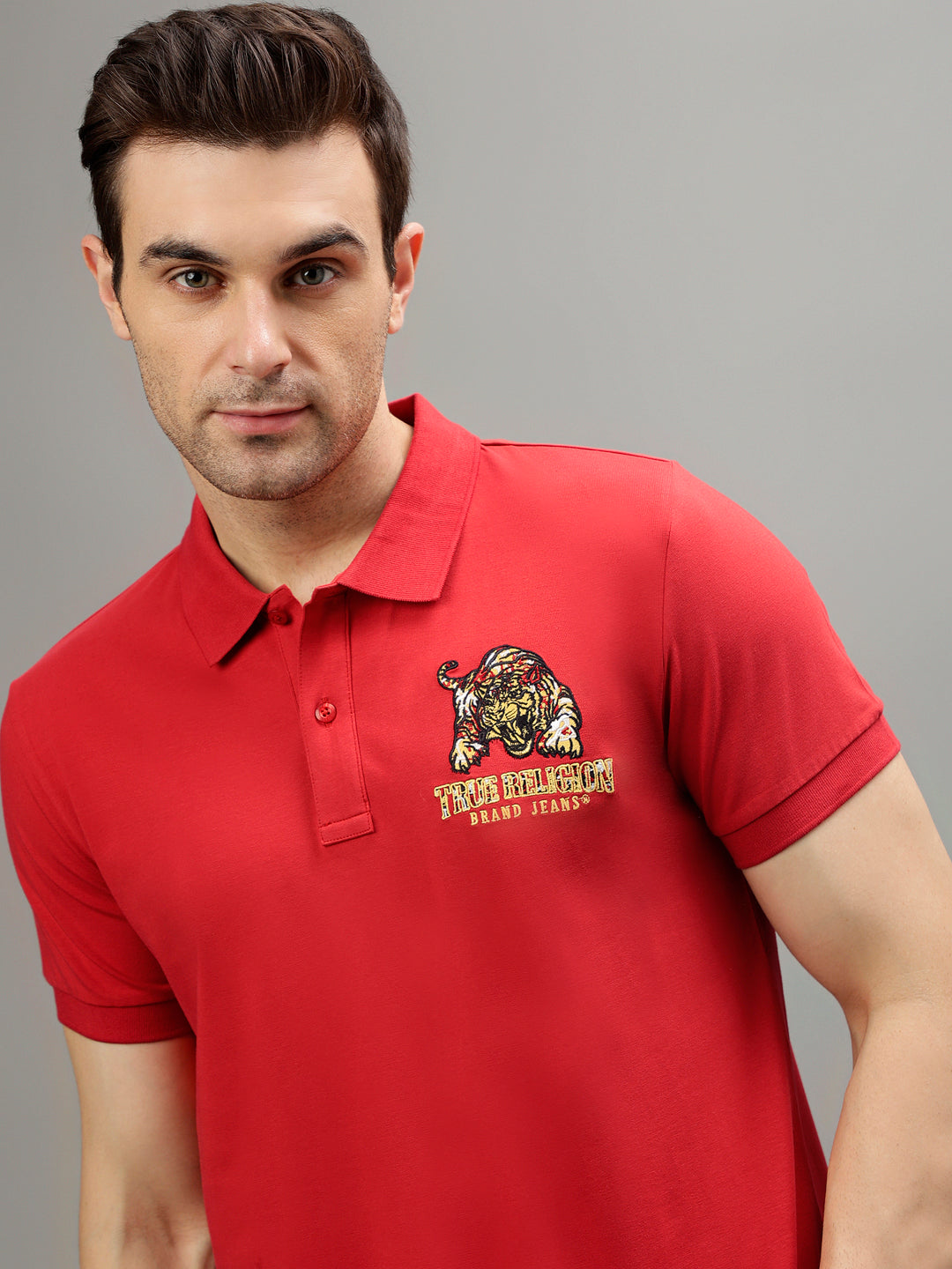 Red fashion regular fit tshirt
