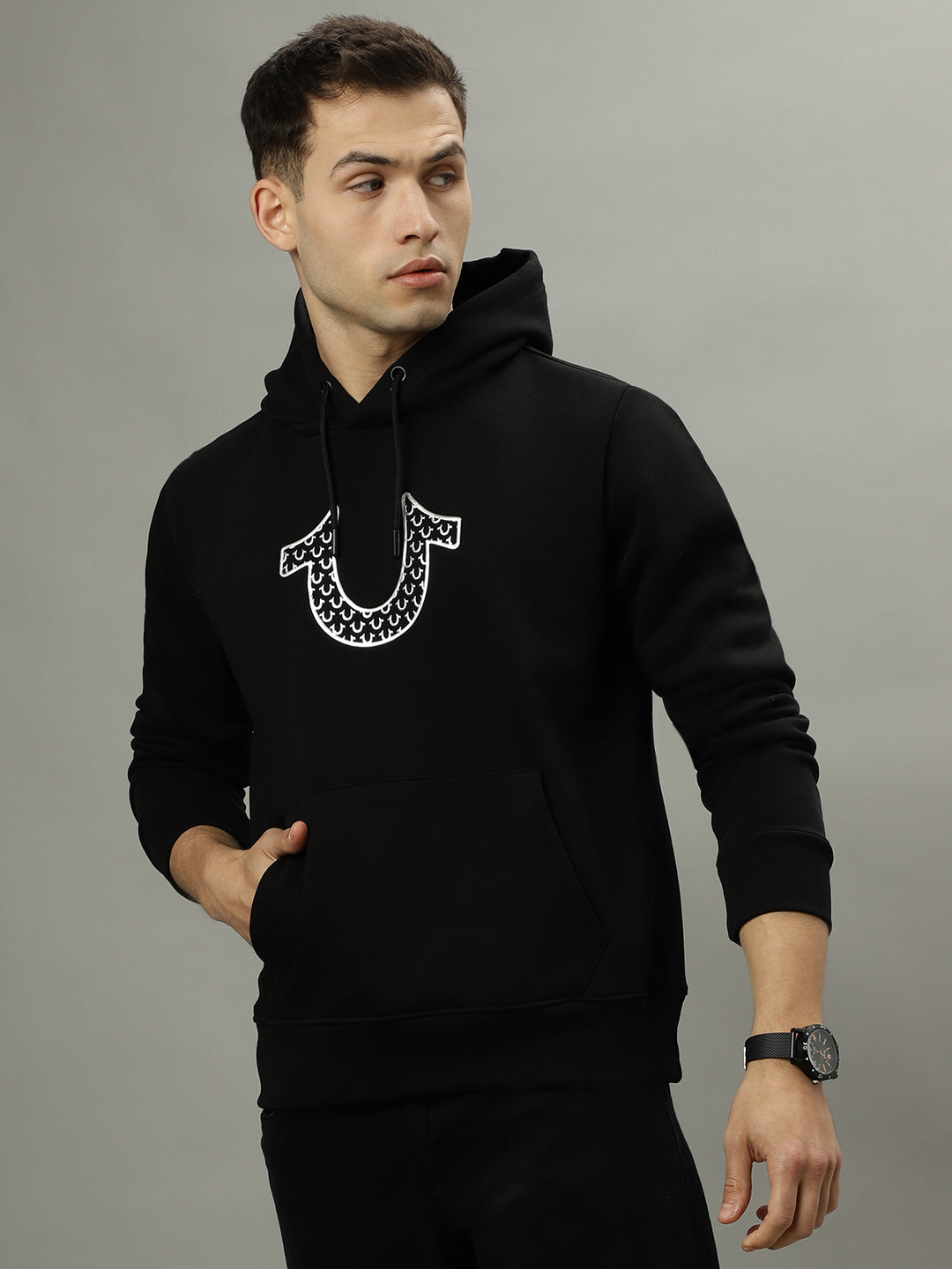 Men black solid hooded long sleeves sweatshirt
