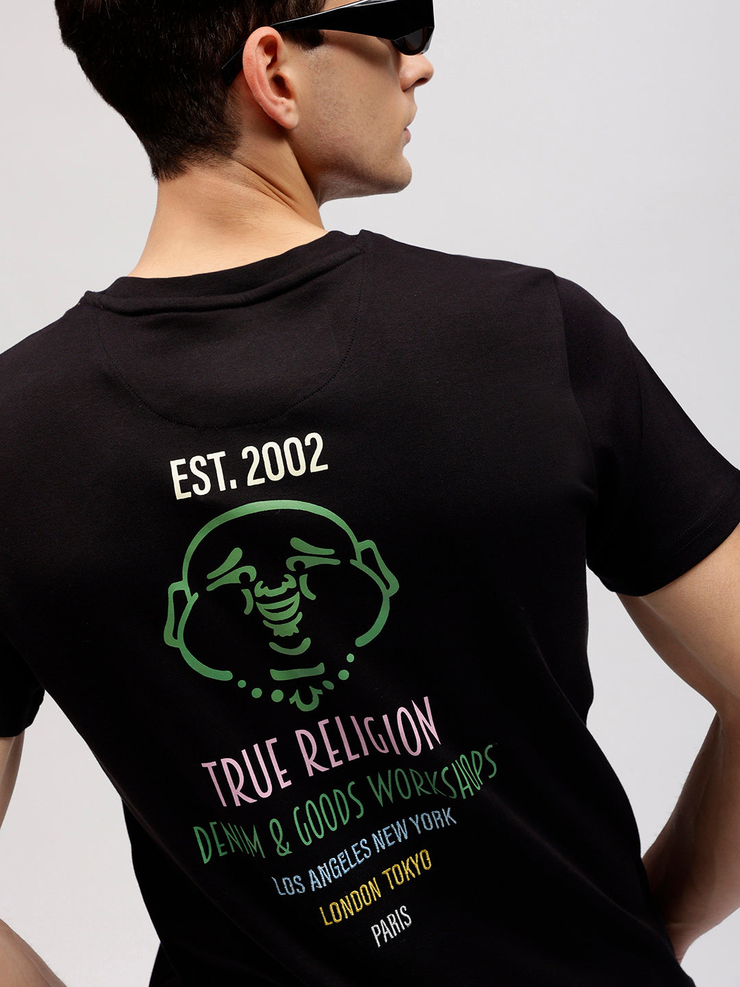 Men black printed round neck short sleeves tshirt