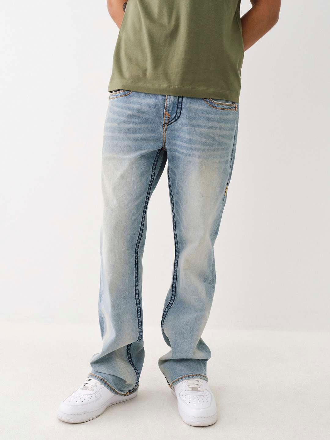 True Religion Men Super T Billy Bootcut Fit Medium Wash Jeans
