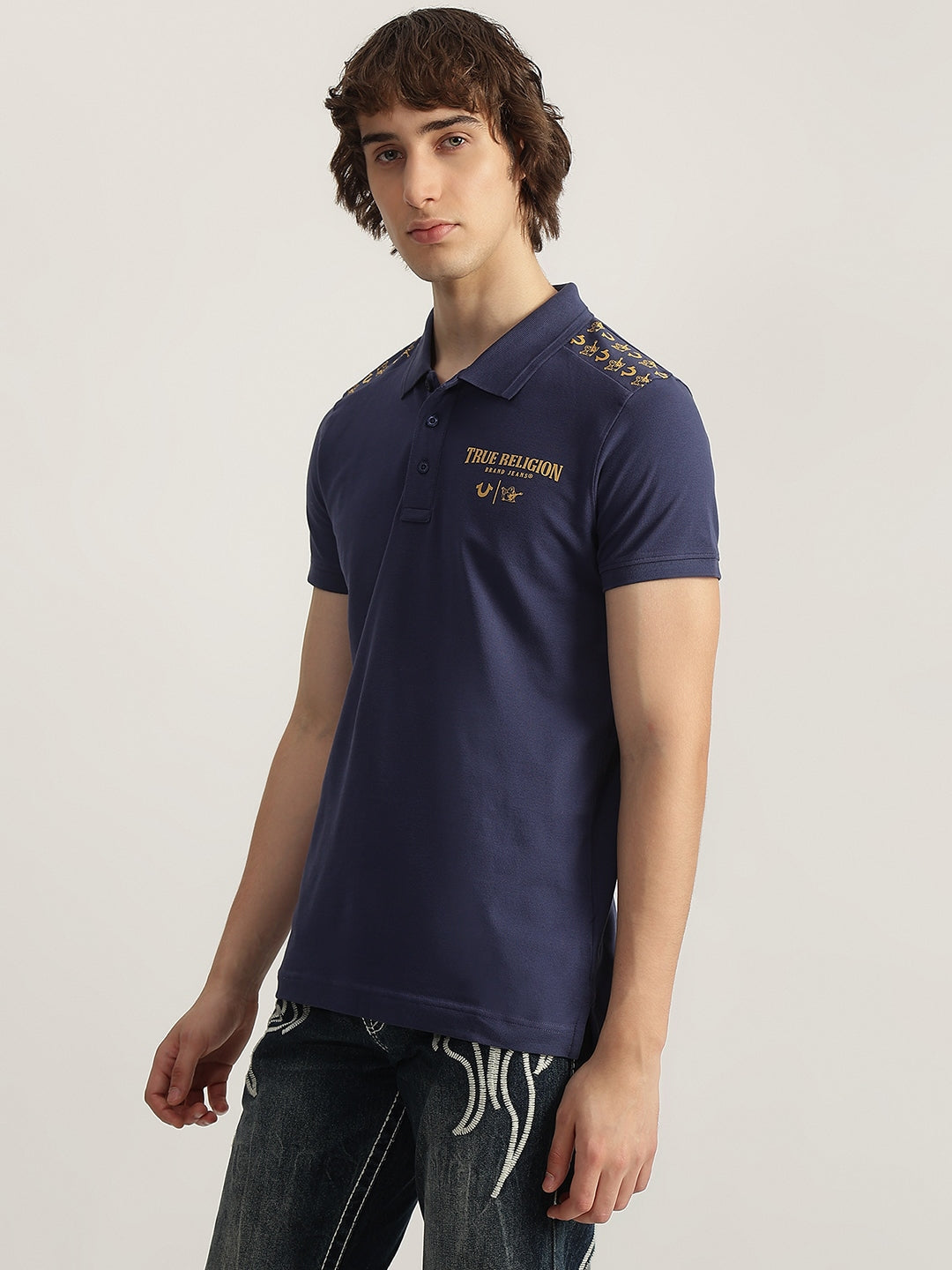 Men blue solid polo neck short sleeves tshirt