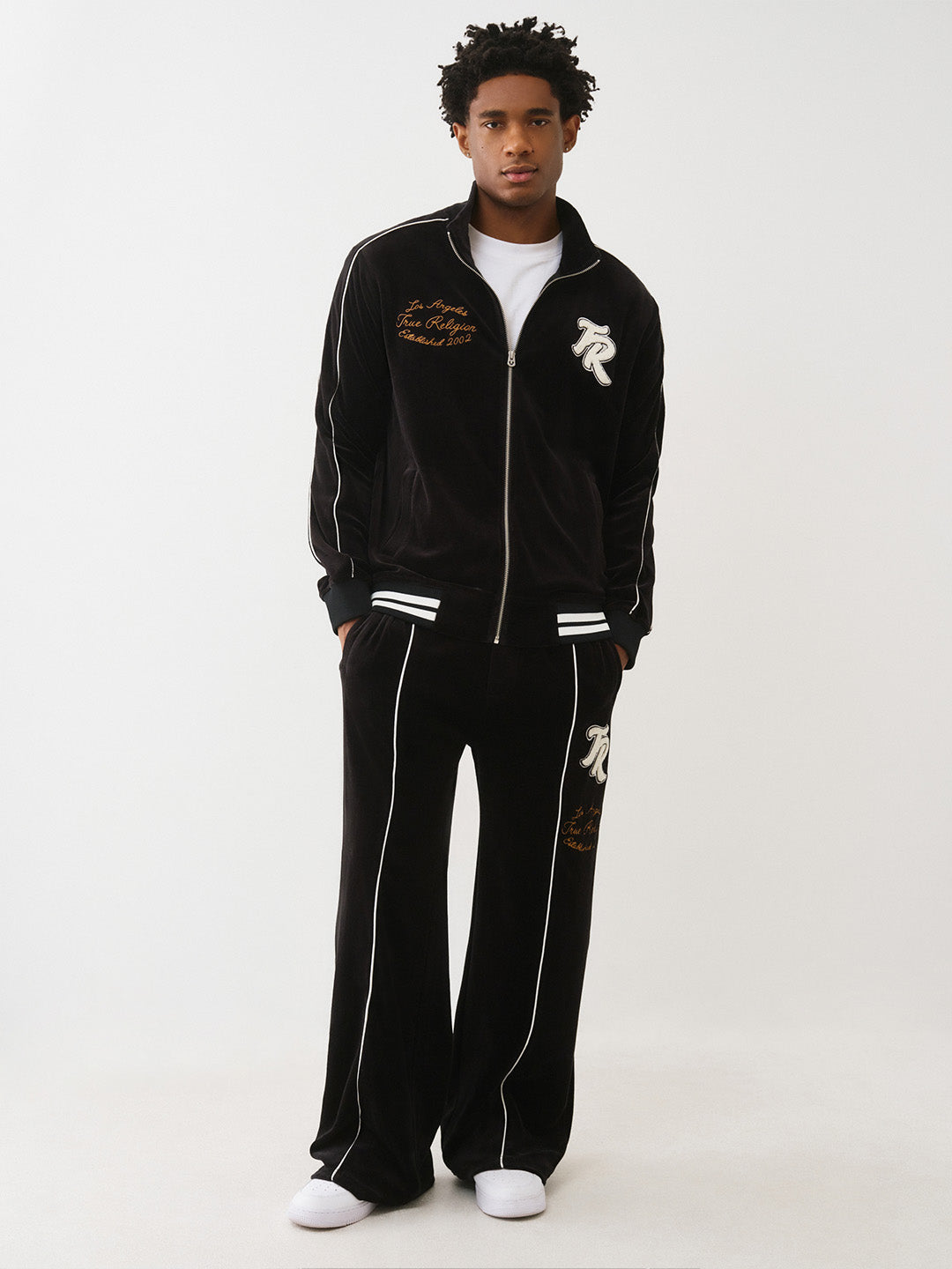 Men regular fit black logo sweatshirt