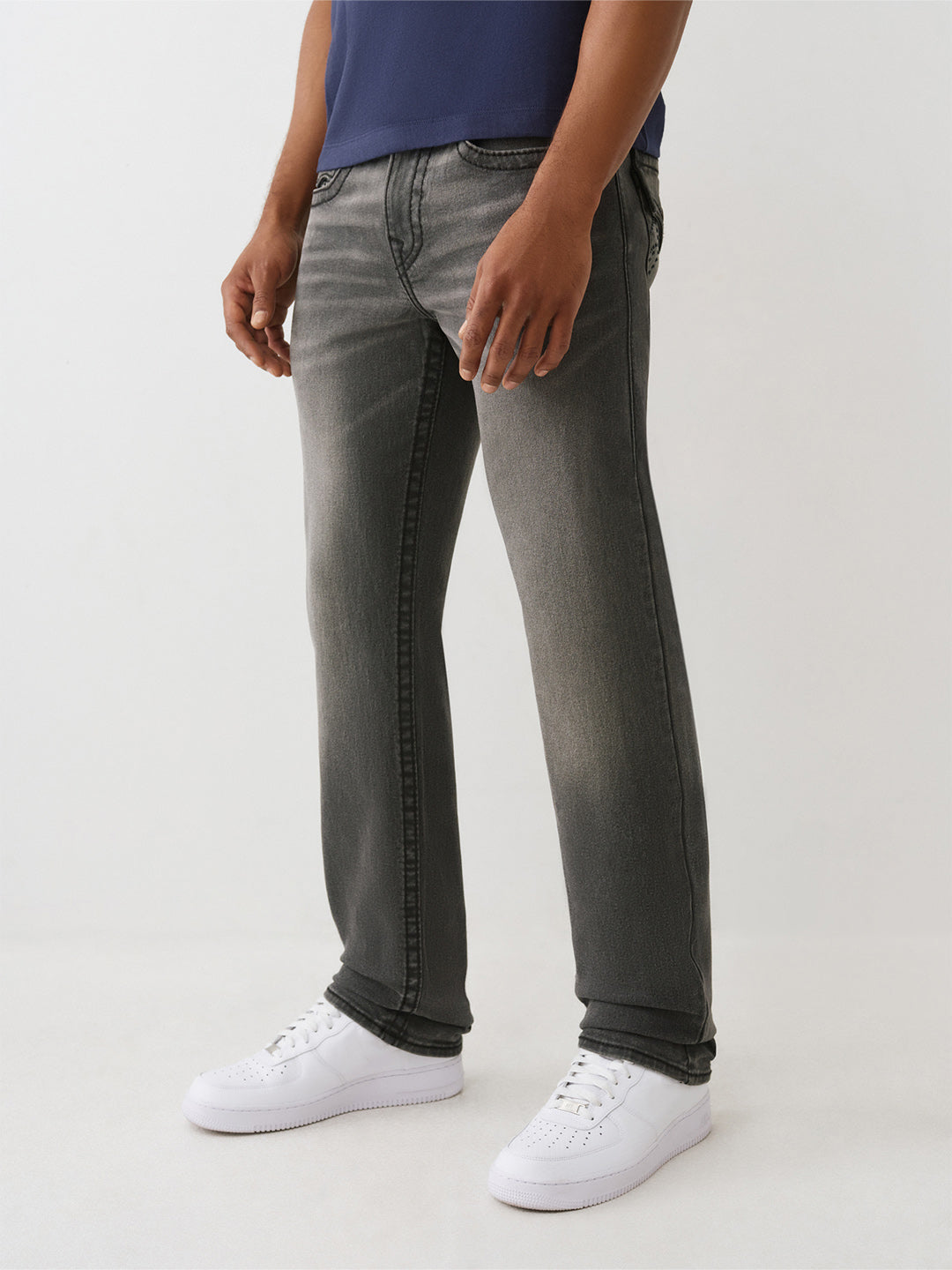 Men grey embellished straight fit jeans