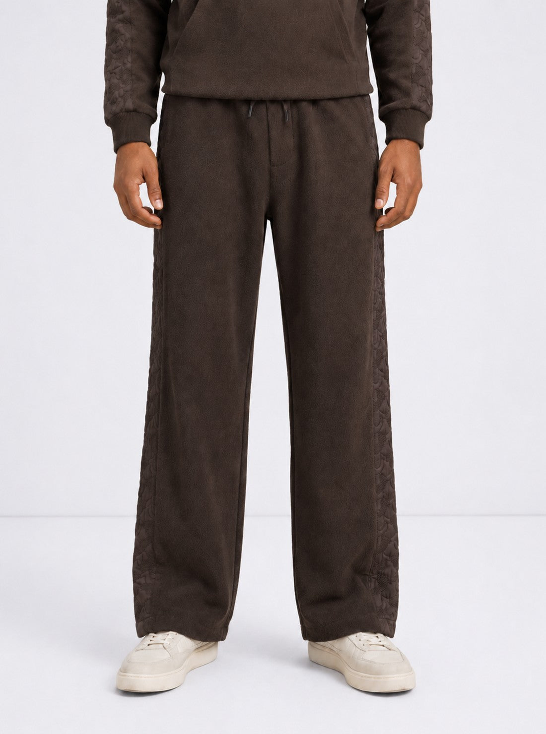 Men brown quilting relaxed fit sweatpant