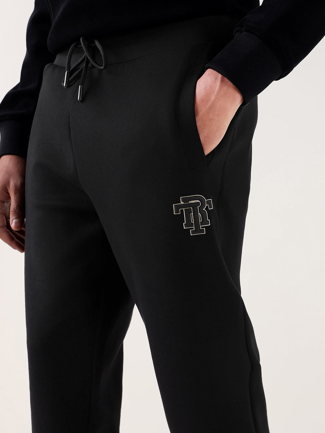 Men black regular fit sweatpant