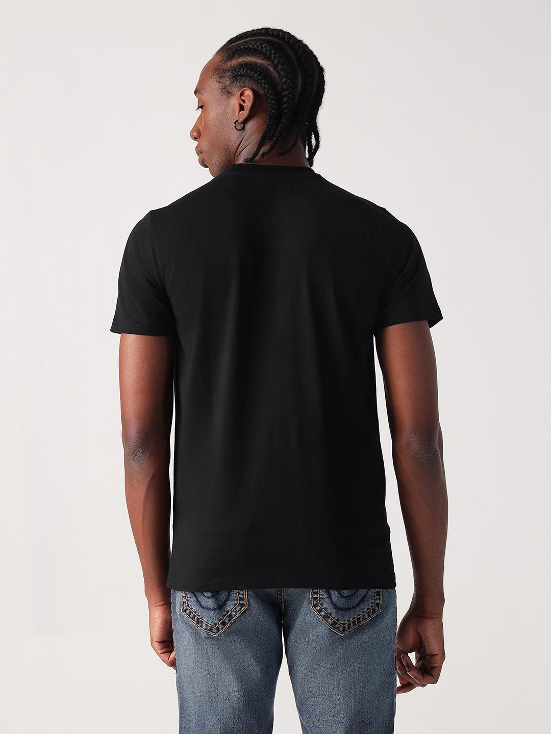 Men black solid round neck tshirt