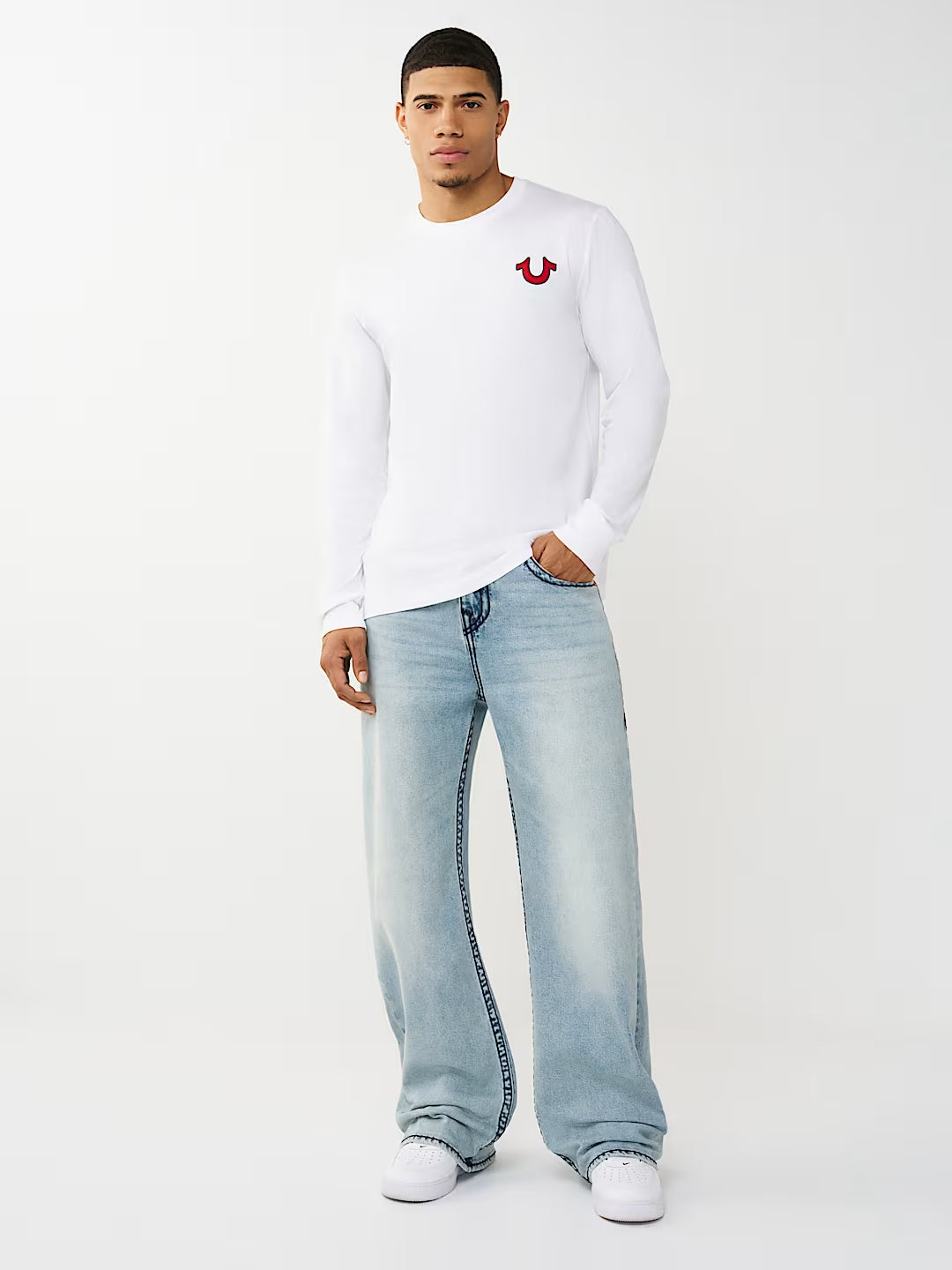 TRUE RELIGION Men Light Blue Vinny Super T Relaxed Fit Jeans