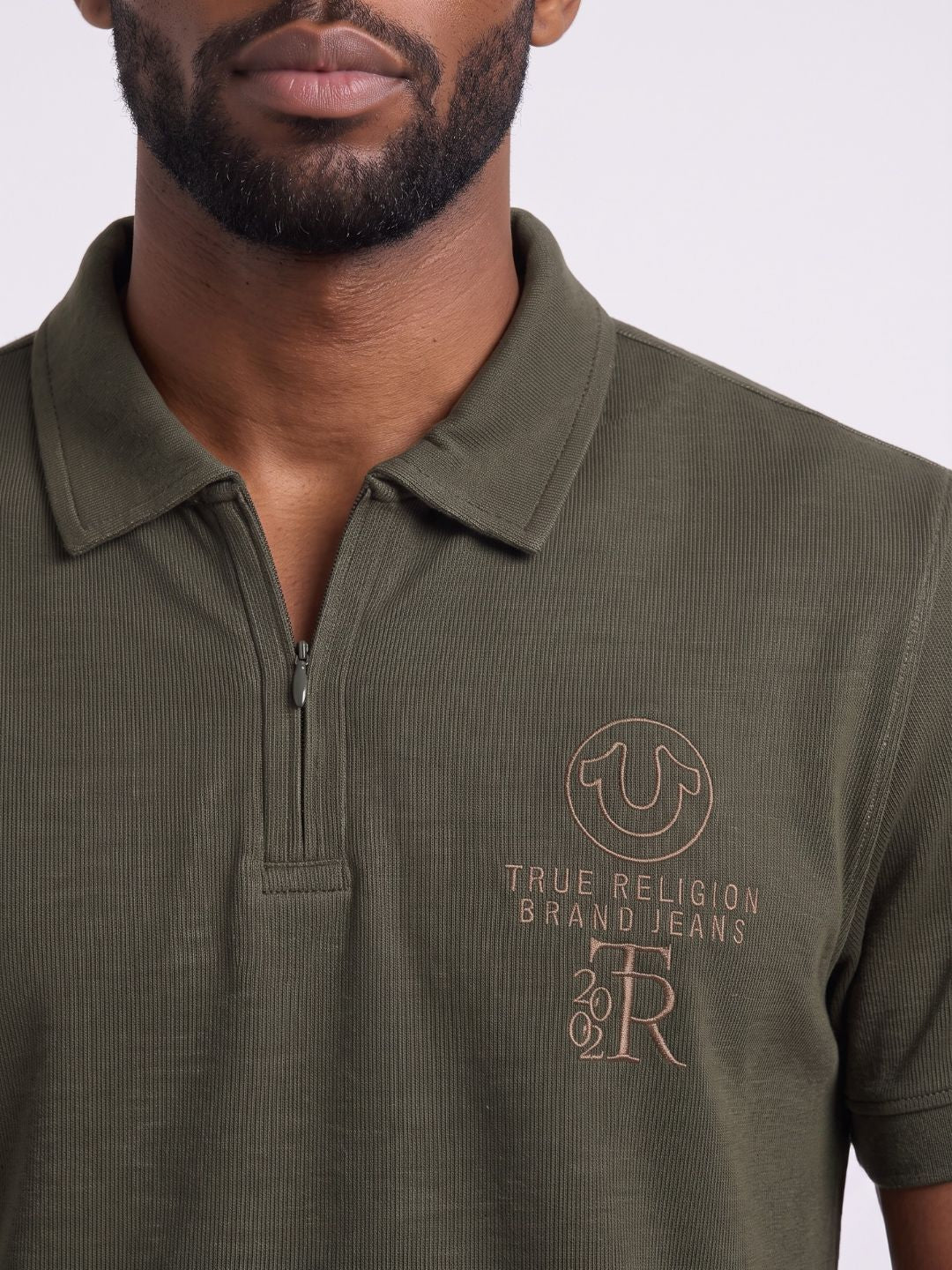 Men green solid regular fit polo t-shirt