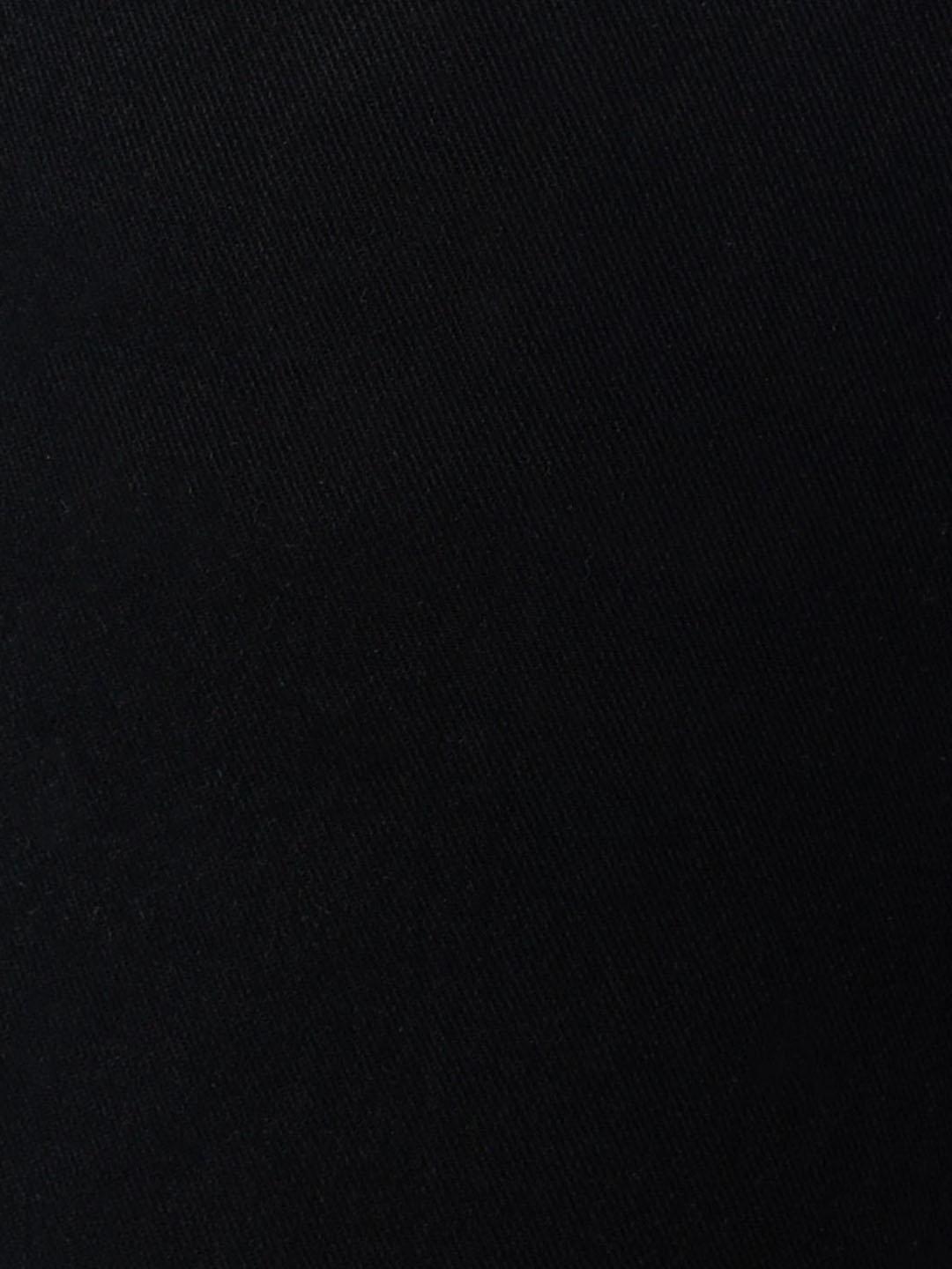 True Religion Men Ricky SN Black Solid Straight Fit Jeans