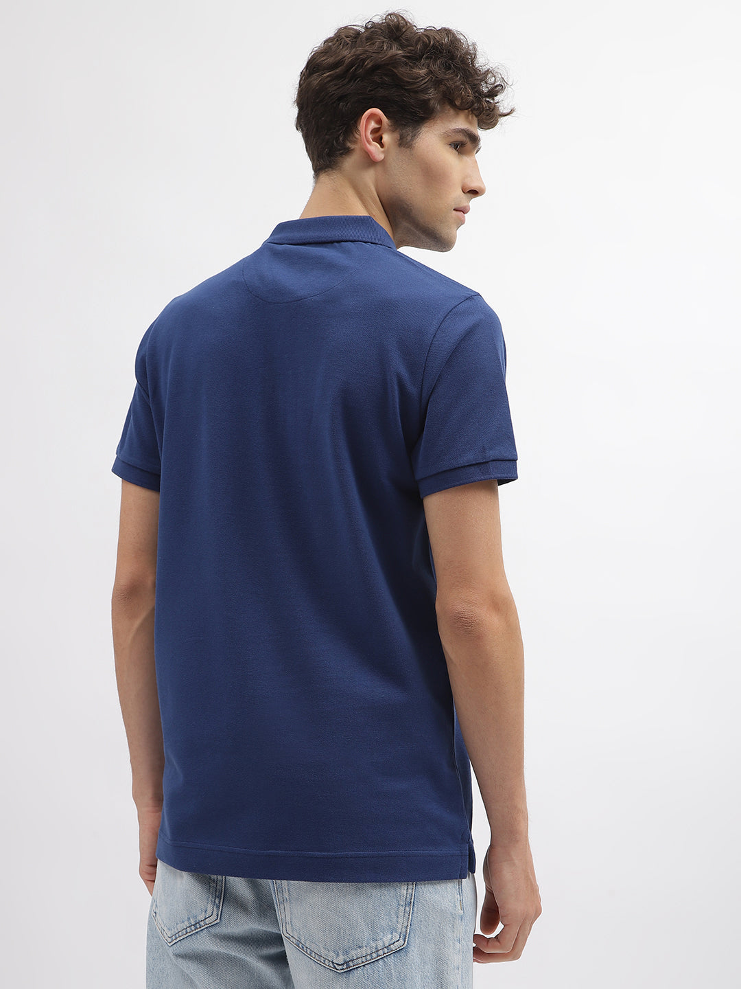 Men blue printed polo collar short sleeves tshirt