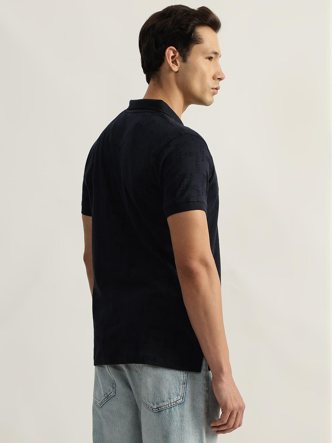 Men navy solid polo collar short sleeves tshirt