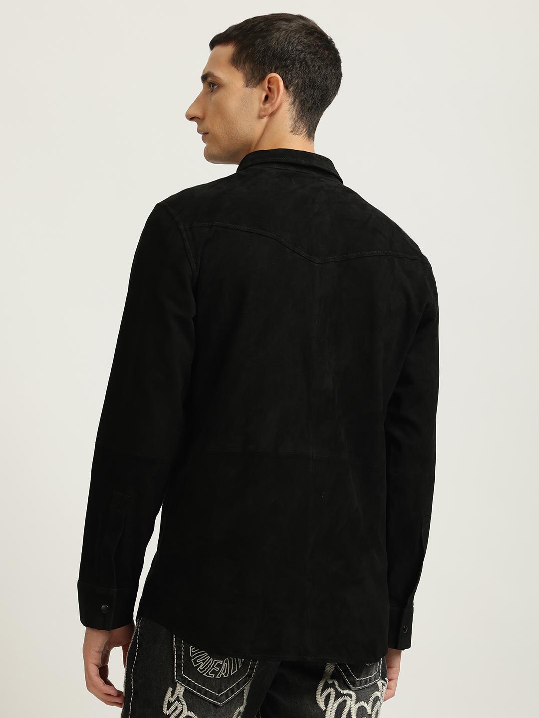 Men black solid spread collar full sleeves shirt