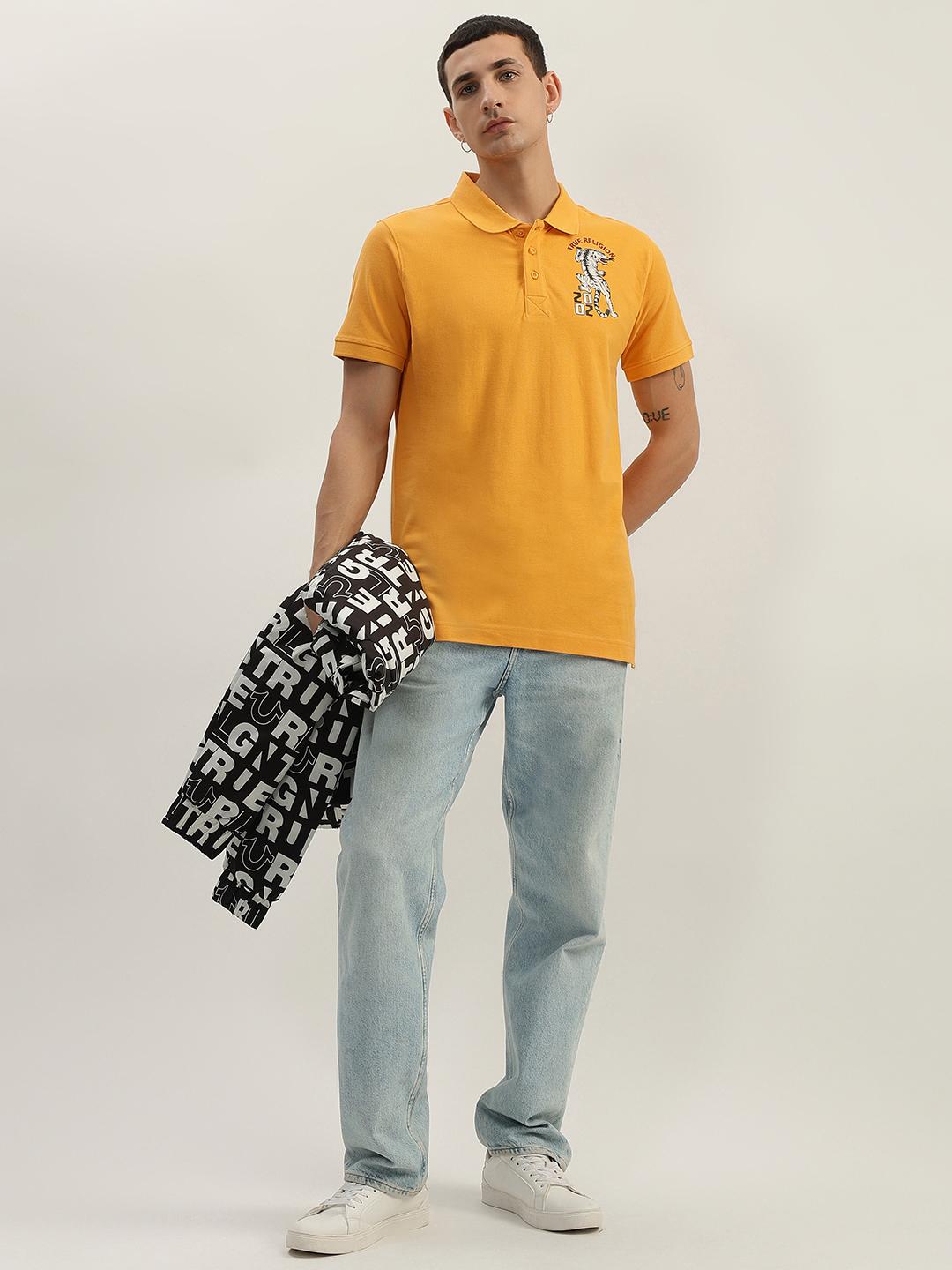 Men yellow solid polo collar short sleeves polo tshirt