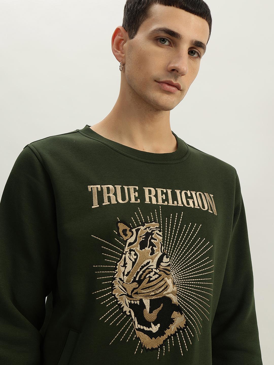 Men green embroidered round neck full sleeves sweatshirt