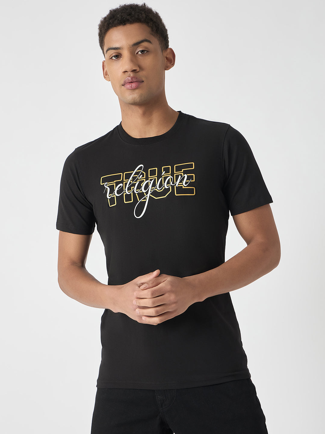 Men black printed round neck short sleeves tshirt