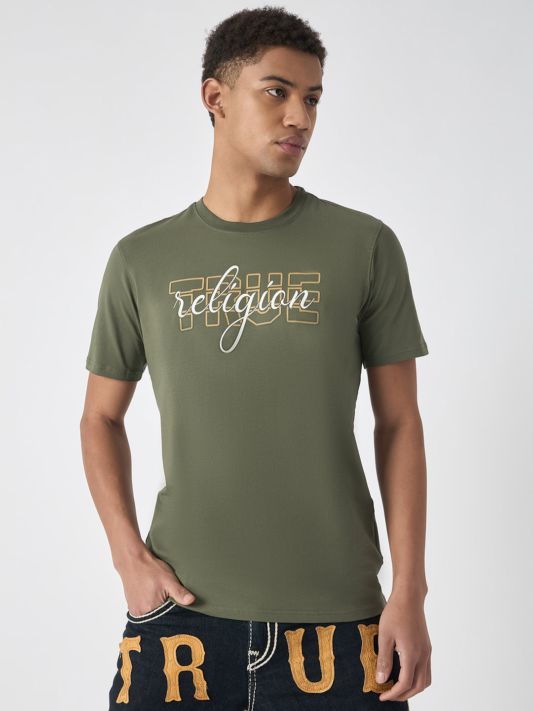 Men green printed round neck short sleeves tshirt