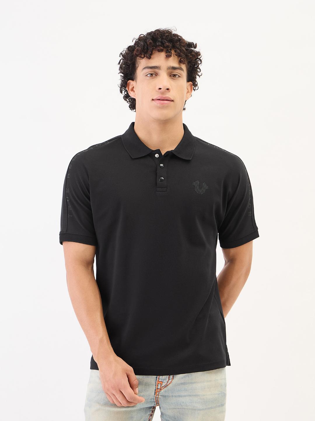 Men black solid polo tshirt