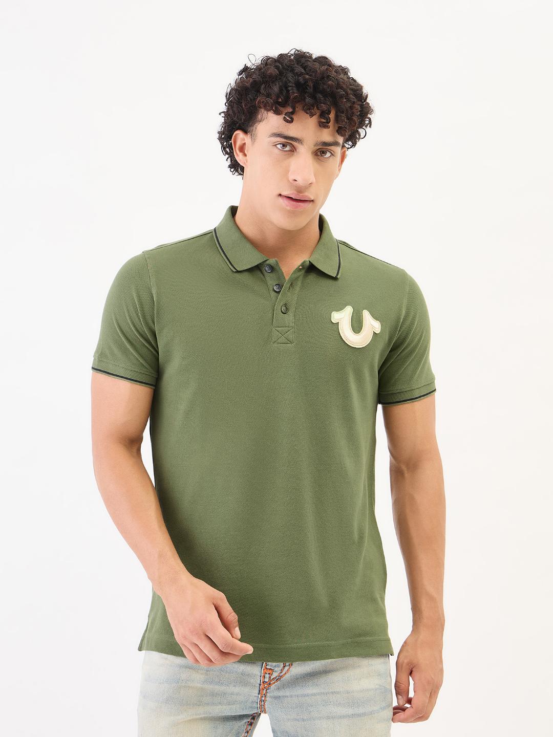Men green solid polo tshirt