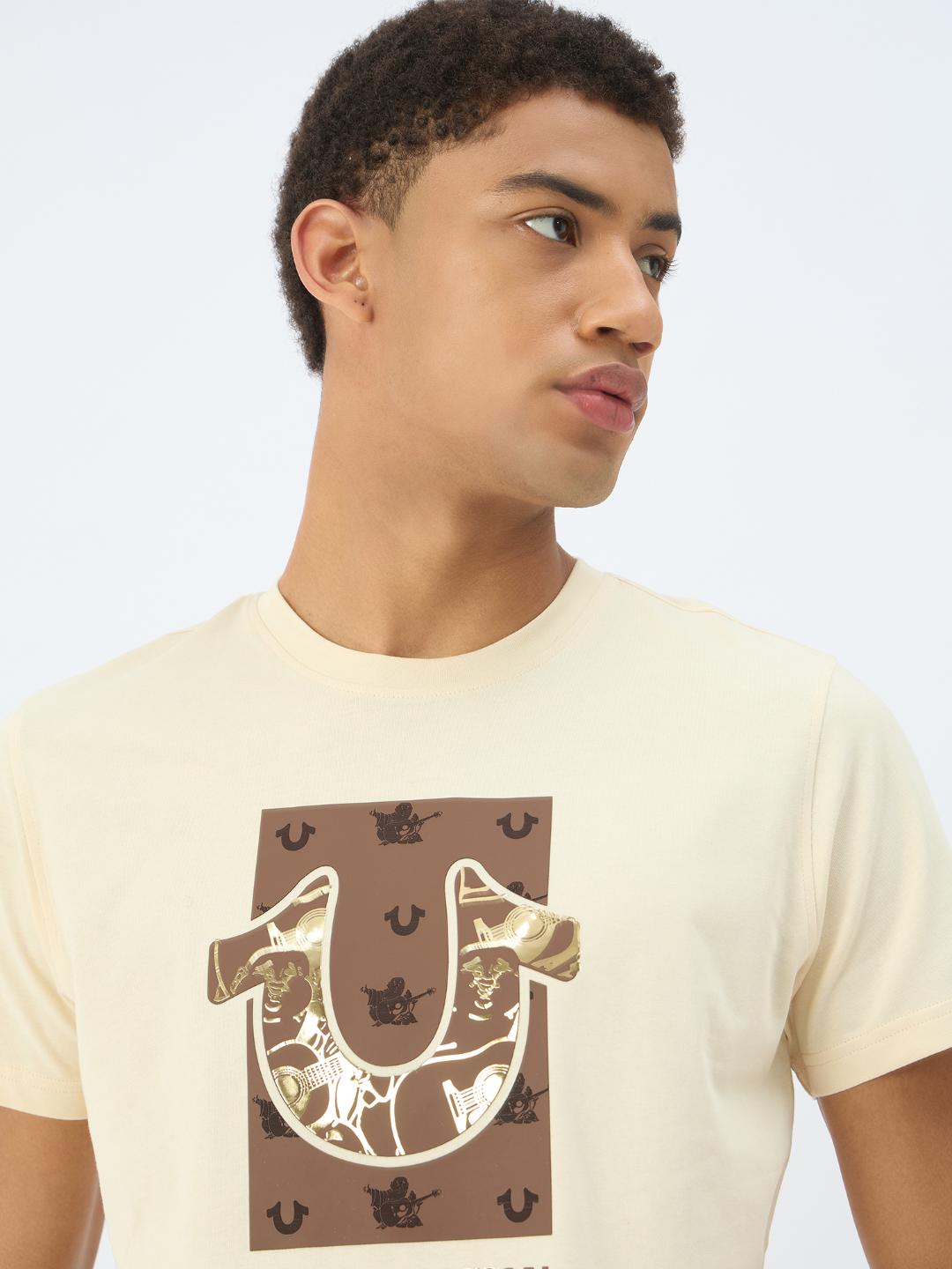 Men beige solid round neck tshirt