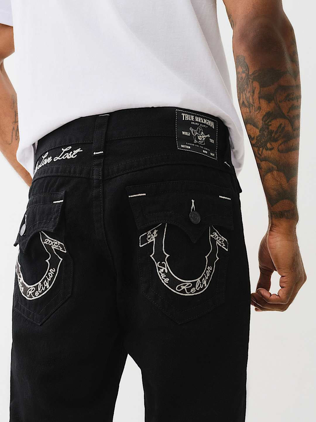 True Religion Sn Ricky Straight Fit Black Mid Rise Solid Jeans
