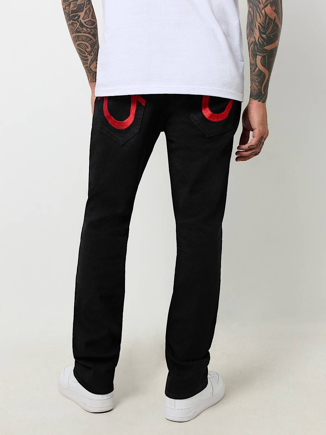 True Religion Sn Ricky Straight Fit Black Mid Rise Washed Jeans