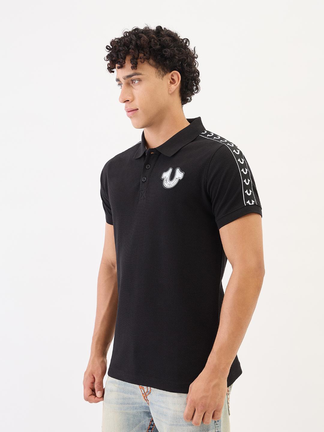 Men black solid polo tshirt