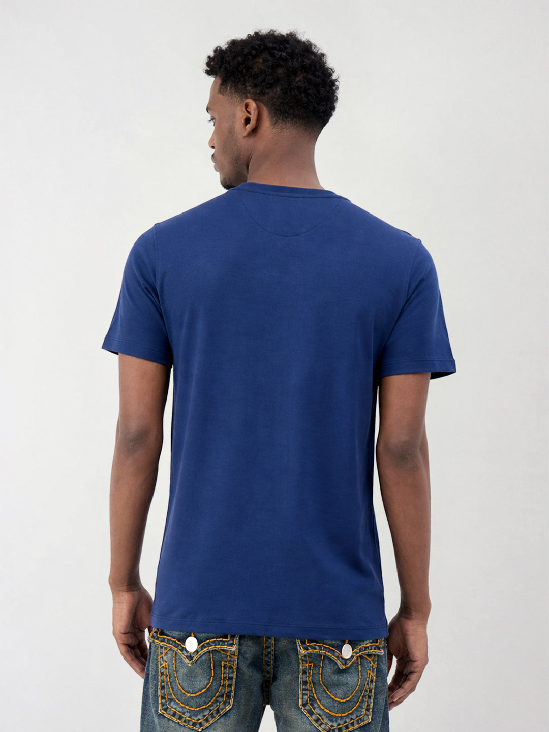 Men blue solid regular fit pure cotton t-shirt