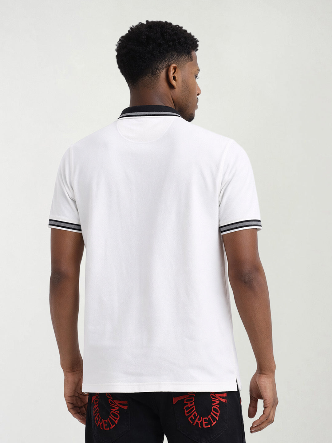 True Religion Men White Solid Regular Fit Polo T-Shirt