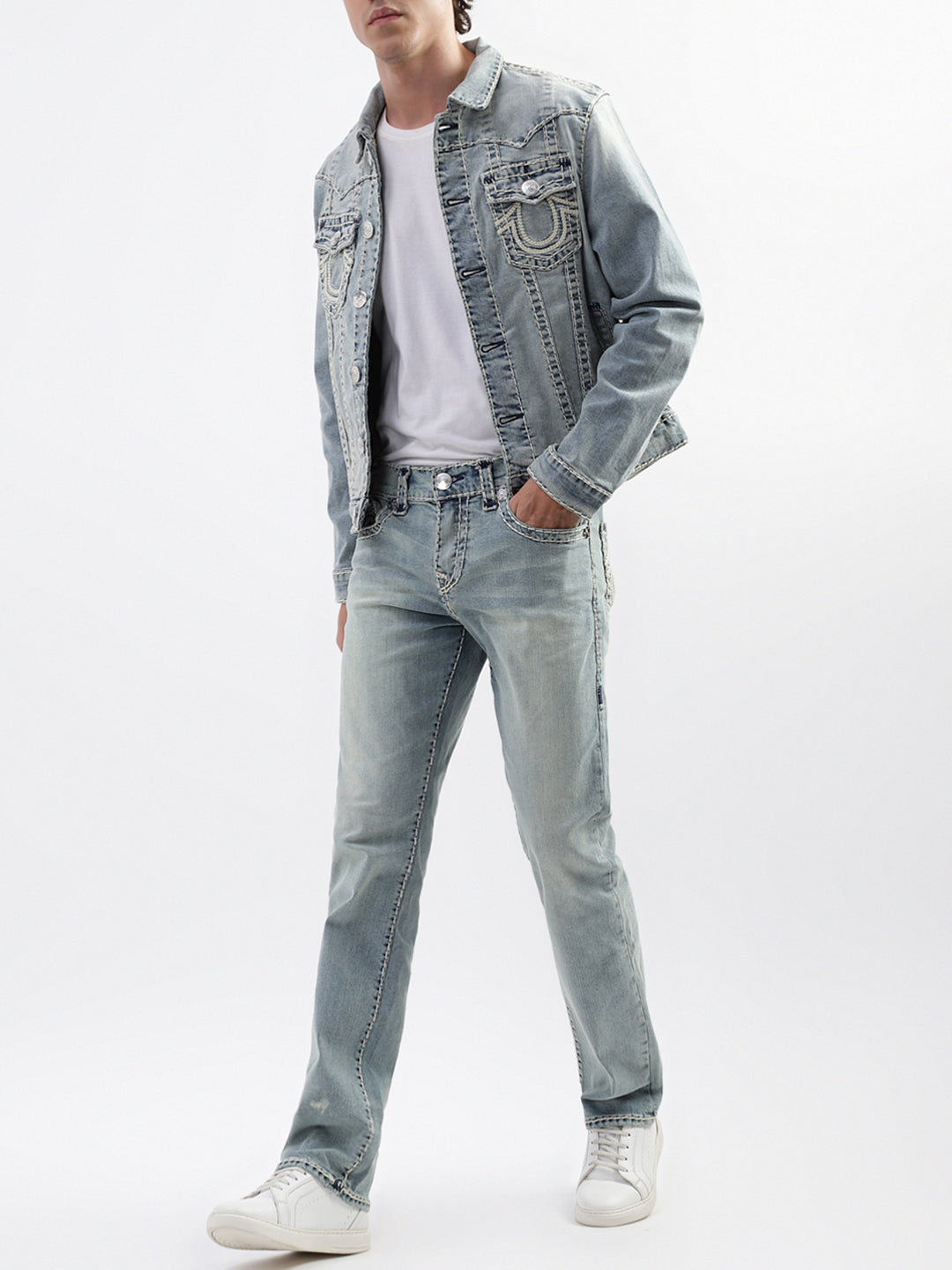 Men super t ricky straight fit light wash jeans