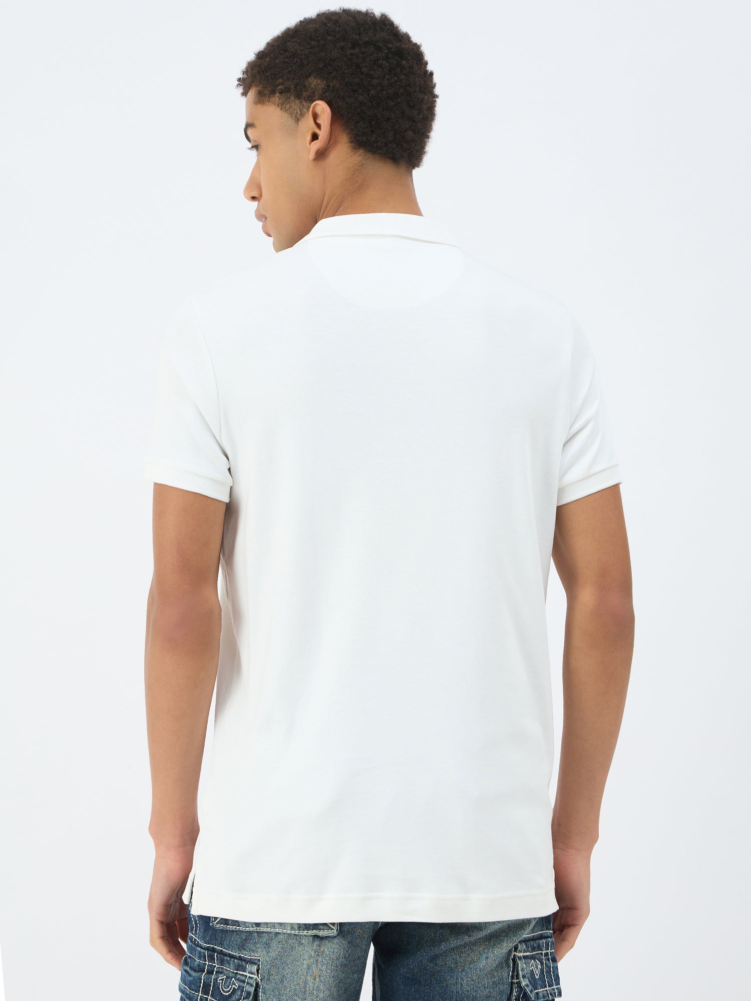 Men white polo tshirt