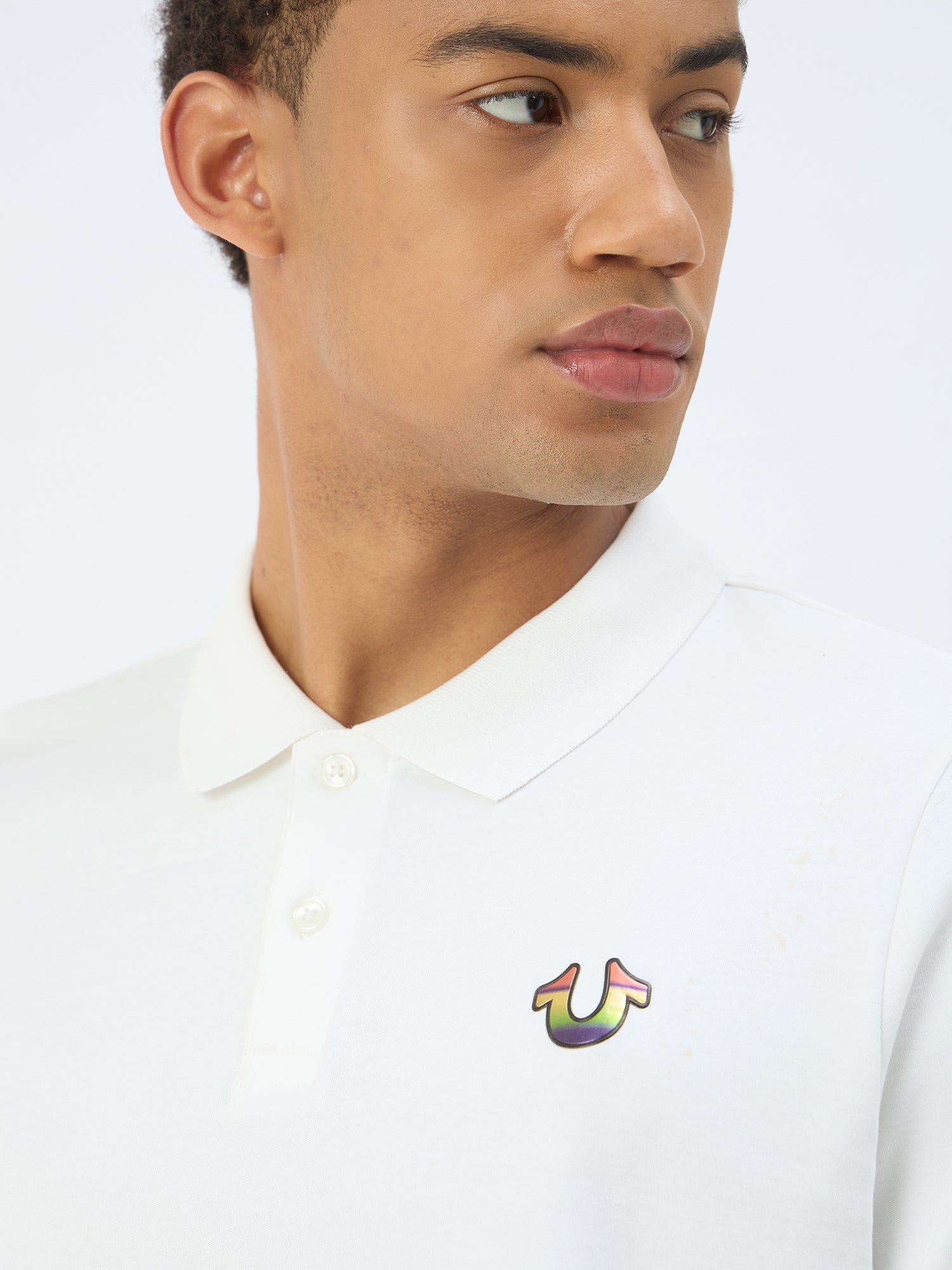 Men white polo tshirt