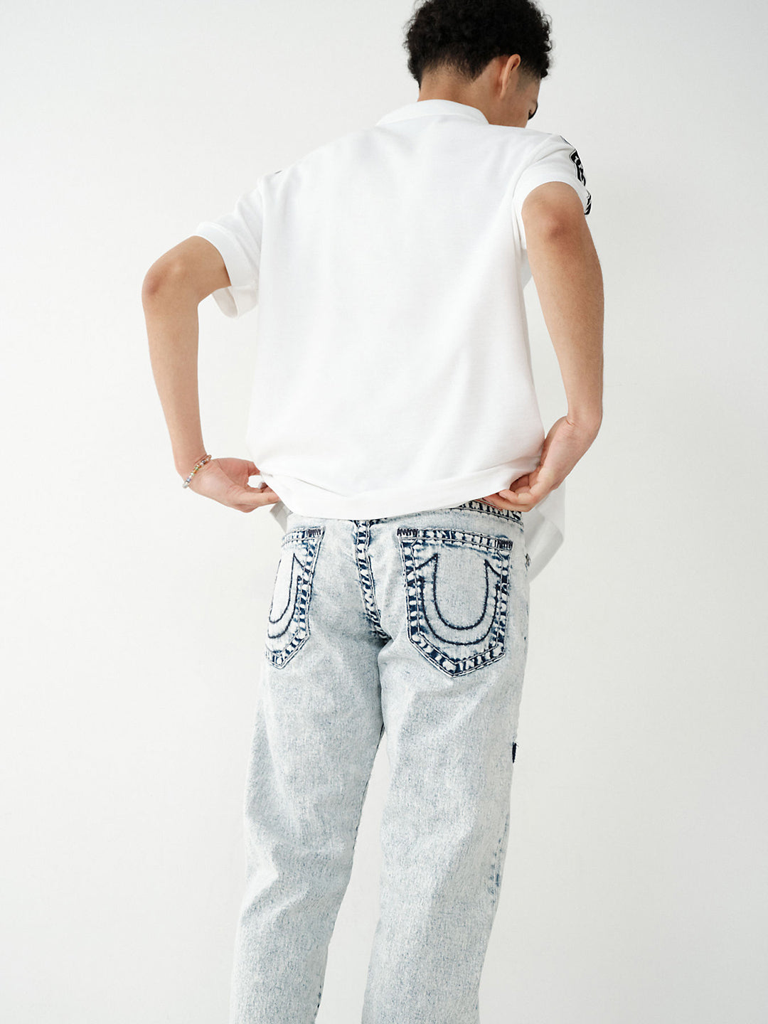 Men super t ricky straight fit light wash jeans
