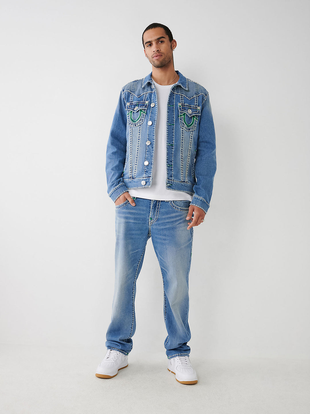 Men super t ricky straight fit light wash jeans