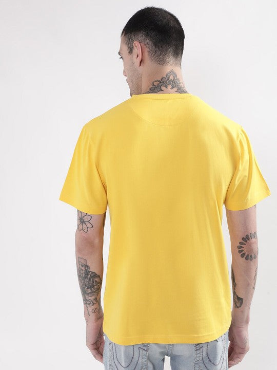 Men yellow round neck tshirt